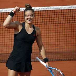 Θρίαμβος της Σάκκαρη επί της Κένιν στο Ρολάν Γκαρός: Απόλυτη κυρίαρχος, πρόκριση στους&nbsp;«8»