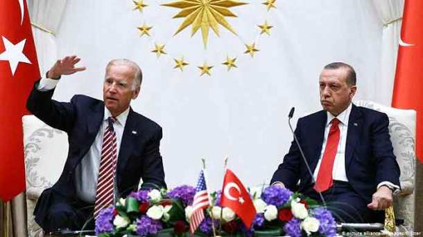 joe_biden_erdogan-696x392