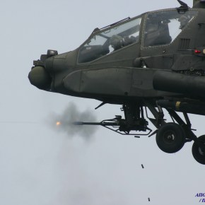ΕΞΕΛΙΞΗ: Εκσυγχρονισμός των ελληνικών Apache ΑΗ-64Α+ από την ισραηλινή Elbit, SPIKE NLOS από τη Rafael και ανταλλακτικά από&nbsp;ΗΑΕ!