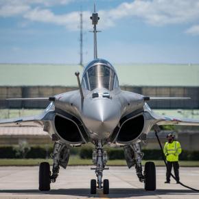 1 δις τα 6 νέα Rafale, 3,05 δις οι τρεις φρεγάτες&nbsp;FDI