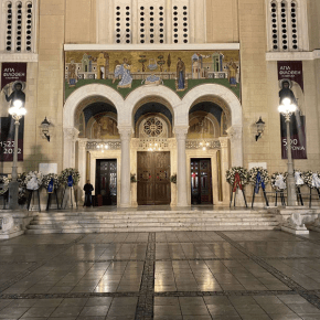 Κηδεία τέως βασιλιά Κωνσταντίνου: Έγινε η ταφή στο&nbsp;Τατόι