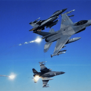 F-16 block 30: Σχέδιο για αναβάθμιση και των 32 «Κεραυνών» – Δικτυοκεντρικός αεροπορικός στόλοςΗ αναβάθμιση των F-16 block 30 δεν θα ξεπεράσει σε κόστος μαζί με την αγορά των καινούργιων ανταλλακτικών τα 100&nbsp;εκ.