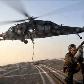 Black Hawk «αστακοί» για τους κομάντος της Διοίκησης Ειδικού Πολέμου – Το παρασκήνιο της απάντησης των Αμερικανών για 35&nbsp;ελικόπτερα