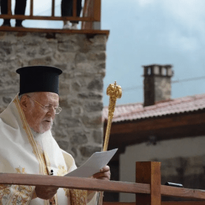 Ο Ερντογάν έβαλε ισλαμιστές και εθνικιστές υποτακτικούς του να τον… πιέζουν για να ακυρώσει τη λειτουργία στην Παναγία Σουμελά: Ότι δήθεν παραβιάζει τη συνθήκη της&nbsp;Λοζάνης