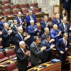 Μόνο με τις ψήφους της ΝΔ πέρασε η επιστολική ψήφος – Καταψηφίστηκε η&nbsp;τροπολογία