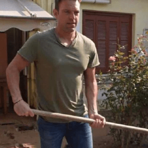 Ο οπλίτης Κασσελάκης απαίτησε να παραιτηθεί ο&nbsp;πρωθυπουργός